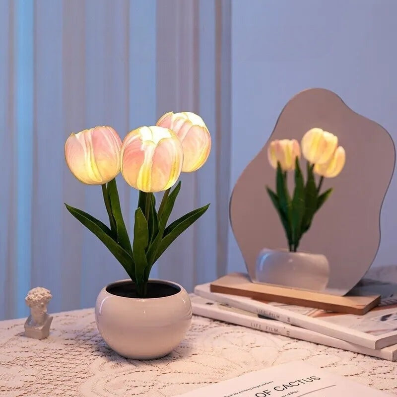 Twilight Tulips Decor Lamp