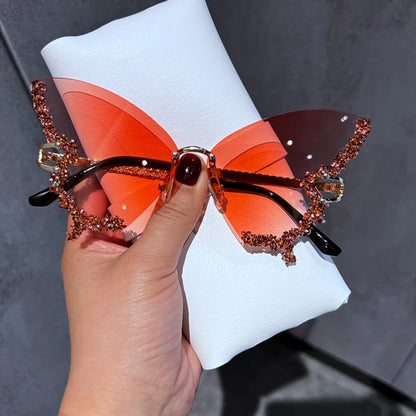 Butterfly-Shaped Sunglasses Set