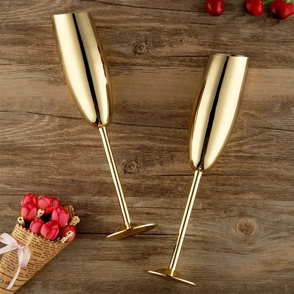 Signature Toasting Flutes