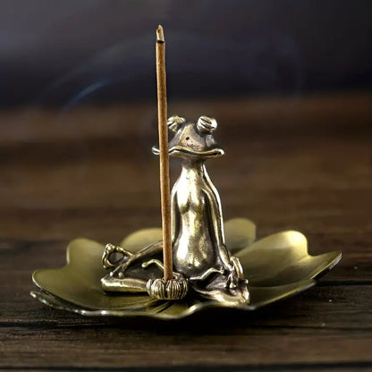 Frog of Reflection Incense Stand