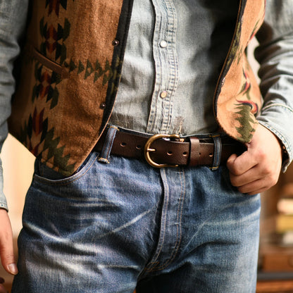 Horseshoe Buckle Belt