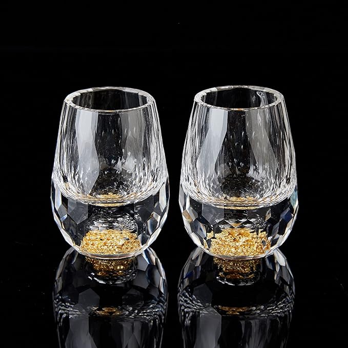 Luxe Diamond-Cut Whiskey Glass