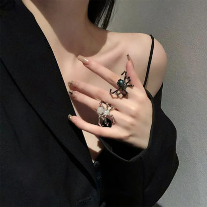 Venom Empress Ring